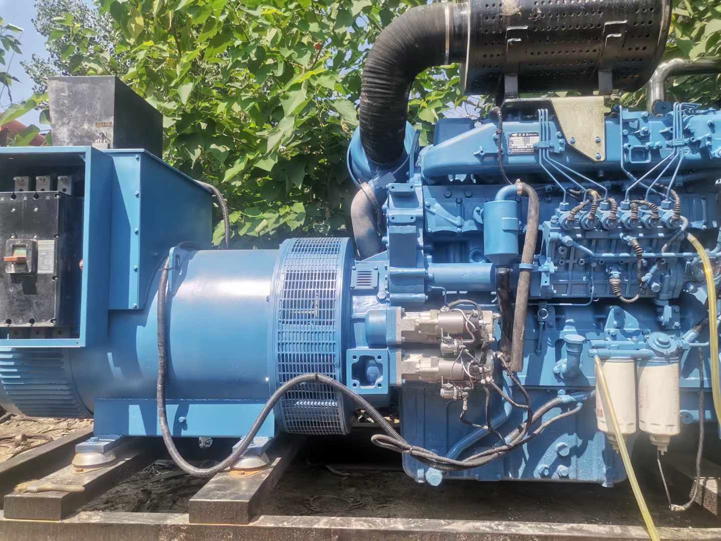 南浔详细说明降低 800kW 柴油发电机输出电流波动的方法