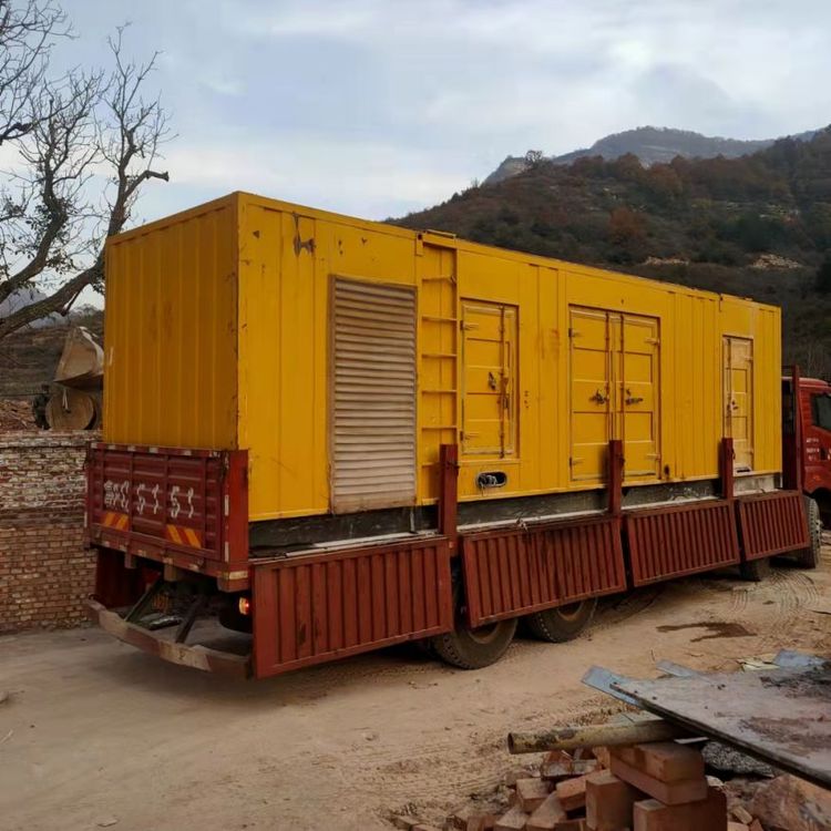 南浔200kW 发电机组在带电阻性负载时，输出功率会受到哪些因素的影响？
