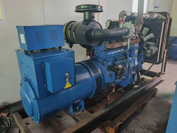 南浔100kW柴油发电机组使用多级机油有哪些优缺点？
